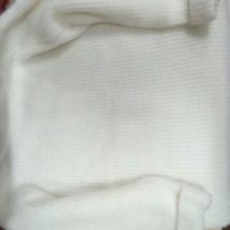 春季時尚穿搭指南 寬松低圓領加厚套頭針織毛衣，商城品質與售后保障