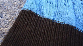 2013春夏新品 彩虹條紋V領(lǐng)針織鏤空開(kāi)衫，引領(lǐng)多彩風(fēng)尚